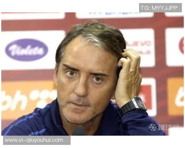 国米球探现场考察小罗比尼奥将与其经纪人进行深入洽谈