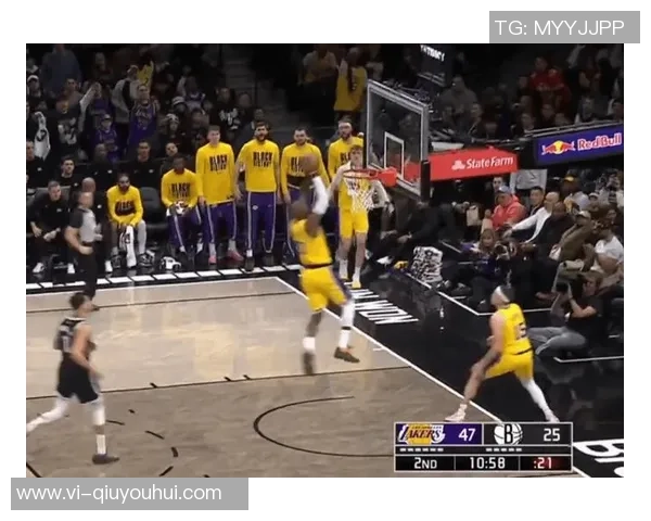 湖记：里夫斯季后赛场均167分表现不俗评价过早需谨慎